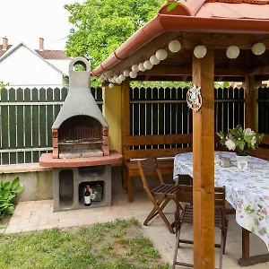 Apartman Vanília, Eger