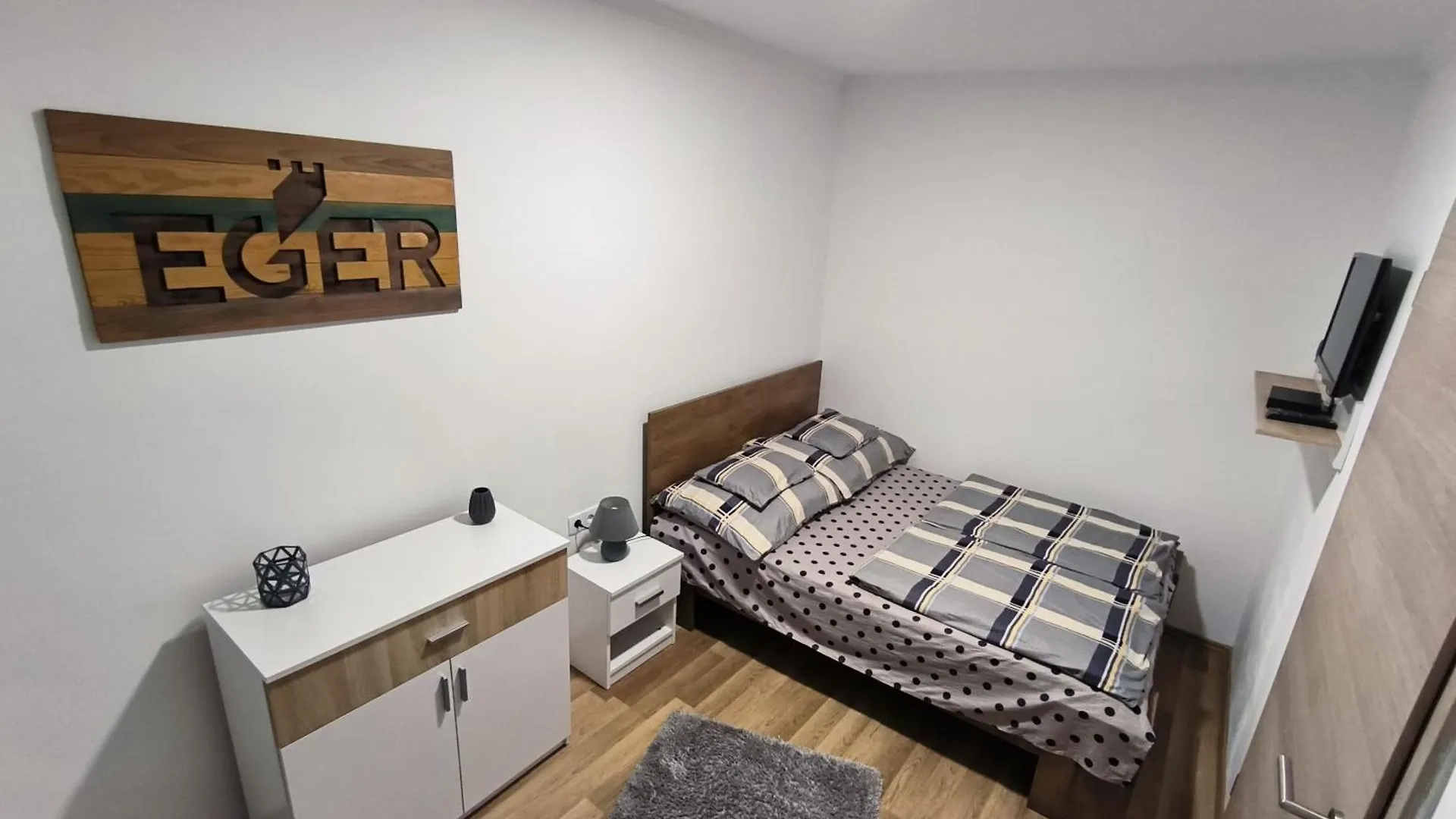 Agria Residence Eger Apartment