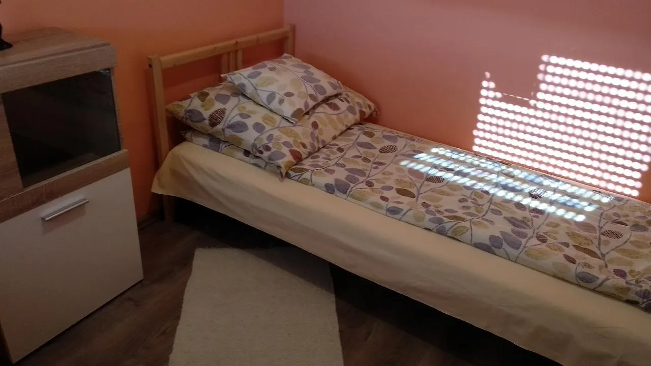 Agria Residence Eger 0*,